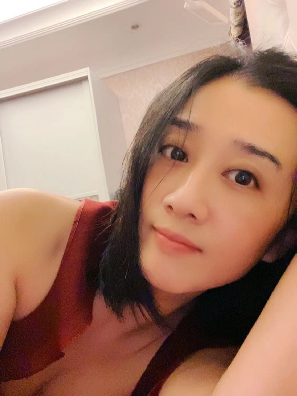 HongYu的第一张照片--安庆相亲服务中心