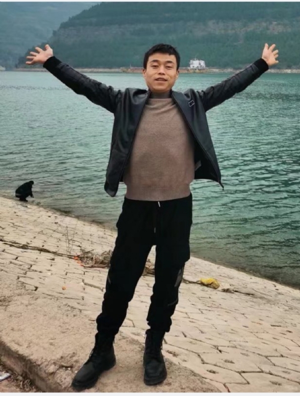 寂寞的风的第二张照片--安庆相亲服务中心