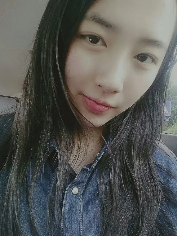 小她的第一张照片--安庆相亲服务中心