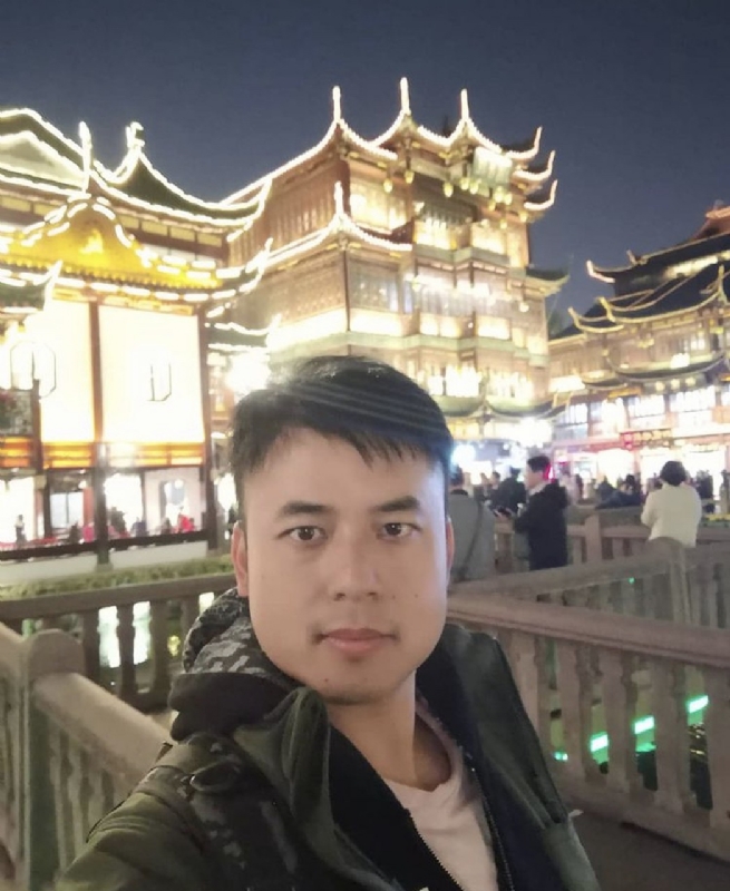 何先生he的第一张照片--安庆相亲服务中心