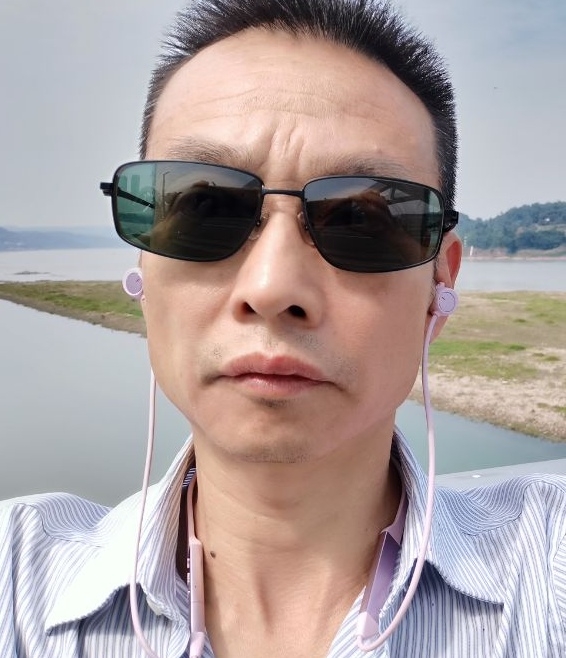 猪哥哥的第二张照片--安庆相亲服务中心