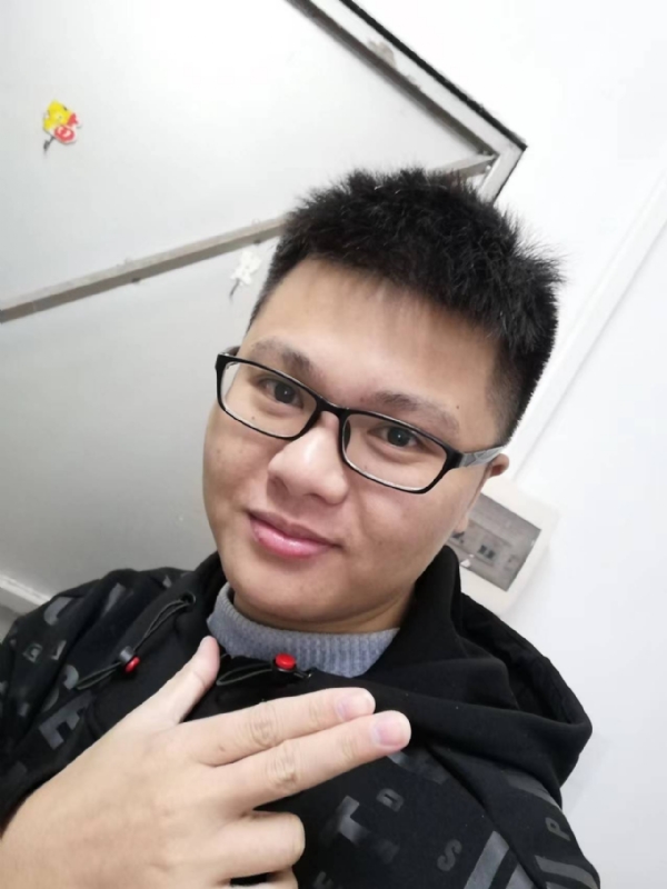 小小梦执的第一张照片--安庆相亲服务中心