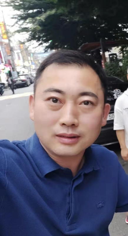 李龙的第一张照片--安庆相亲服务中心