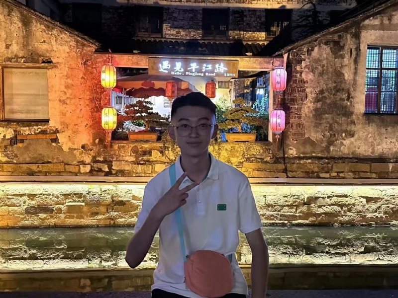 李四的第一张照片--安庆相亲服务中心