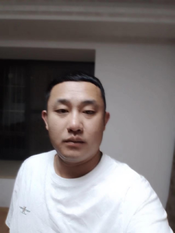 魔尊的第一张照片--安庆相亲服务中心