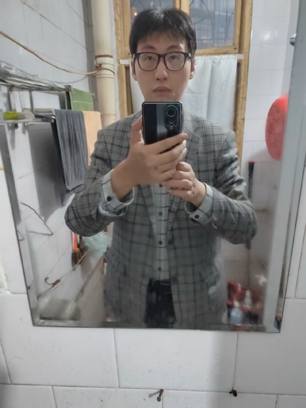 窒息的第二张照片--安庆相亲服务中心