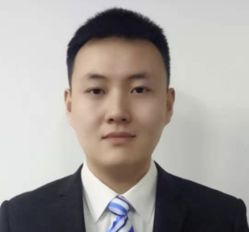 英俊潇洒的第一张照片--安庆相亲服务中心