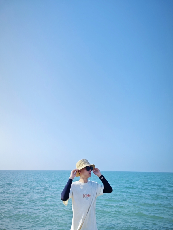 复古红的第一张照片--安庆相亲服务中心