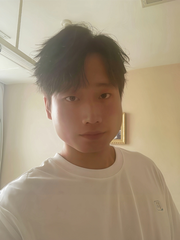 阿彤的第一张照片--安庆相亲服务中心