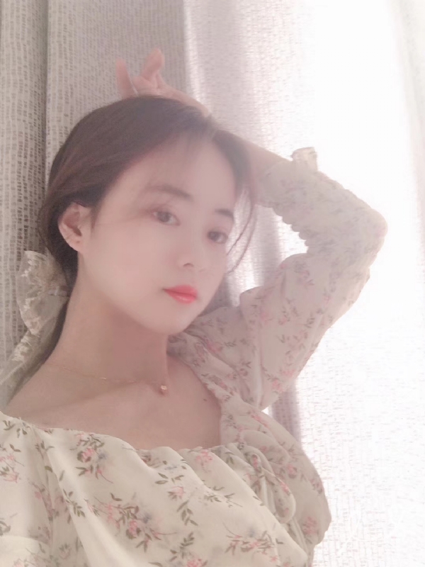 泡芙的第五张照片--安庆相亲服务中心