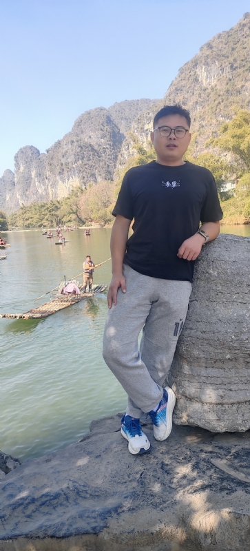 受过伤的狼的第三张照片--安庆相亲服务中心