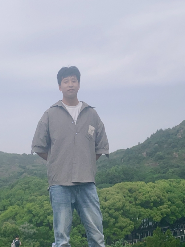 渐行渐远的第二张照片--安庆相亲服务中心