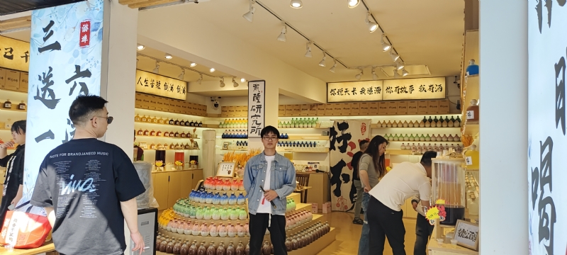 lilili109y的第三张照片--安庆相亲服务中心