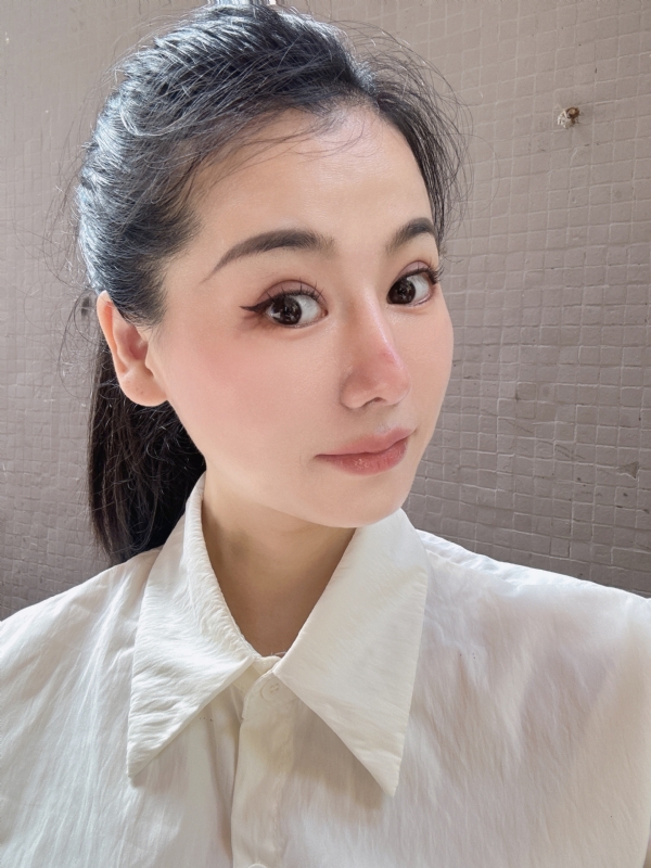 金莉的第二张照片--安庆相亲服务中心