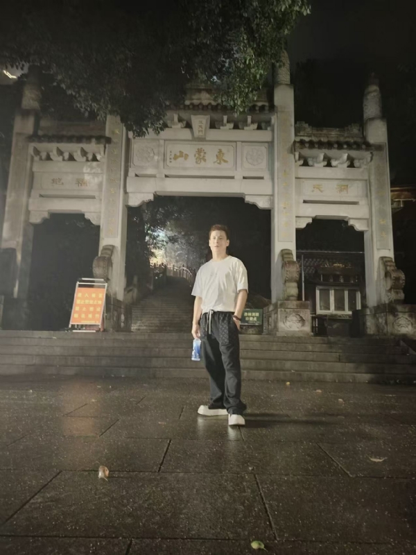 慕晨的第一张照片--安庆相亲服务中心