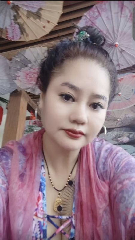 shi的第一张照片--安庆相亲服务中心