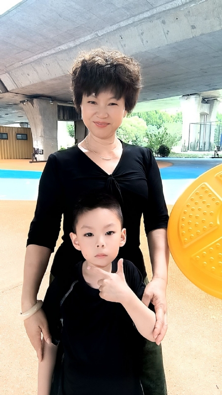火凤凰的第一张照片--安庆相亲服务中心