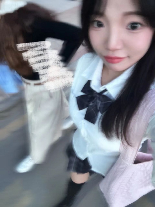 台灣小姐伊洛的第一张照片--安庆相亲服务中心