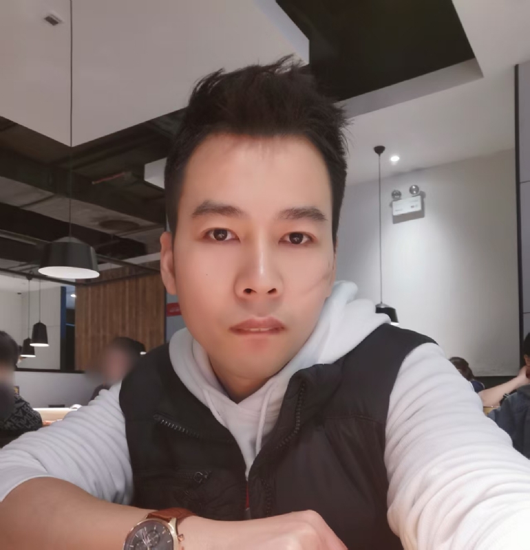 思明的第一张照片--安庆相亲服务中心