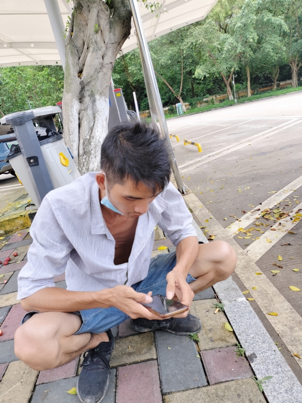 太累了的第一张照片--安庆相亲服务中心