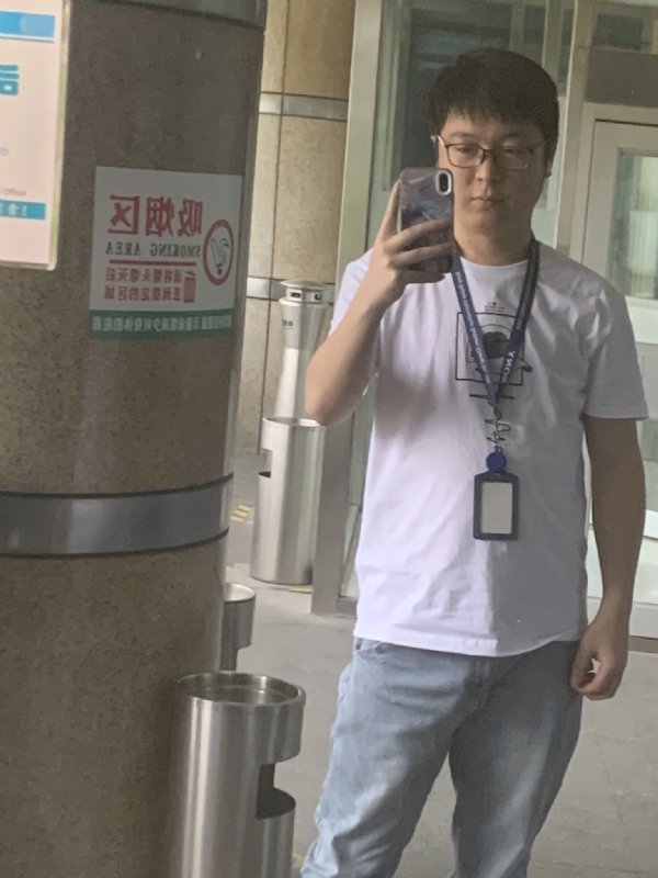 潜伏的第一张照片--安庆相亲服务中心