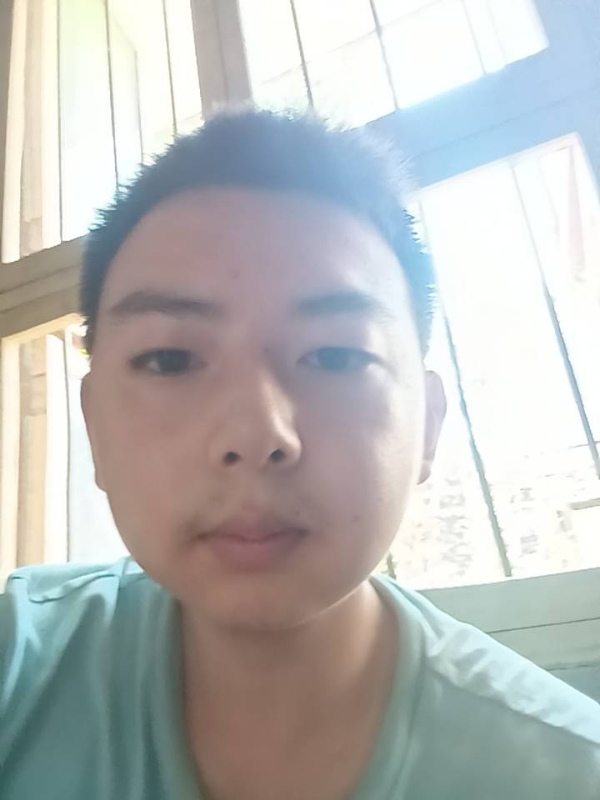 小黄的第二张照片--安庆相亲服务中心