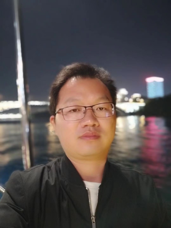 祝你平安的第一张照片--安庆相亲服务中心