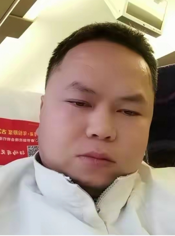 邂逅另一半的第一张照片--安庆相亲服务中心