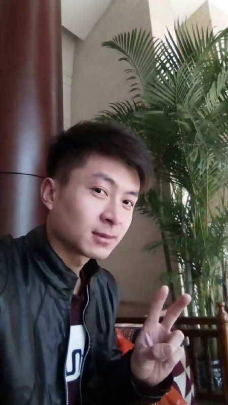 蓝锋的第一张照片--安庆相亲服务中心