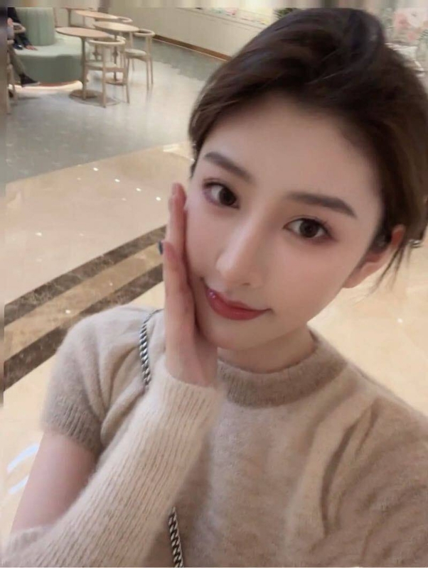 夏不夏的第一张照片--安庆相亲服务中心