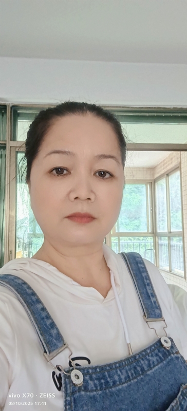 小巧玲珑的第一张照片--安庆相亲服务中心