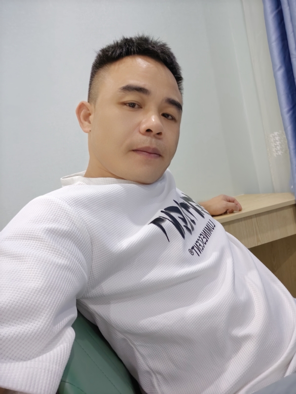 下一站的我的第二张照片--安庆相亲服务中心