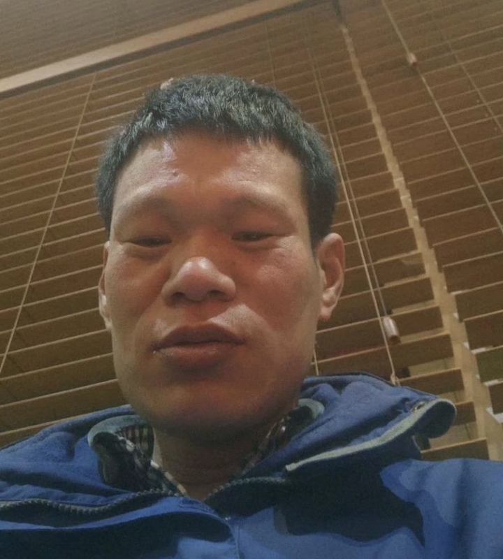 爱你在心口难开的第一张照片--安庆相亲服务中心