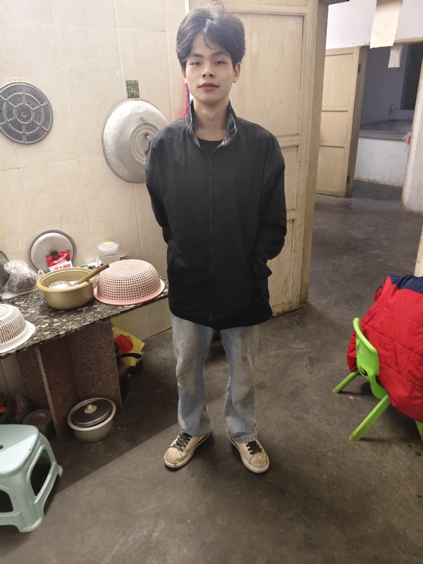 铭泽的第一张照片--安庆相亲服务中心