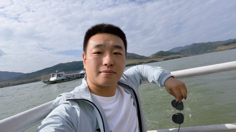 烟花易笑的第四张照片--安庆相亲服务中心