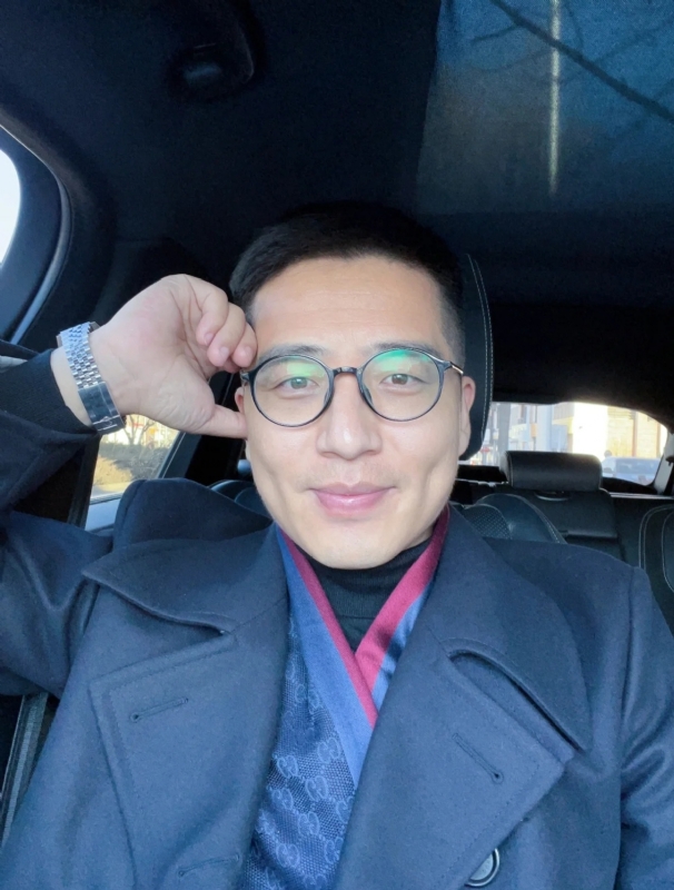 只为与你相遇的第二张照片--安庆相亲服务中心