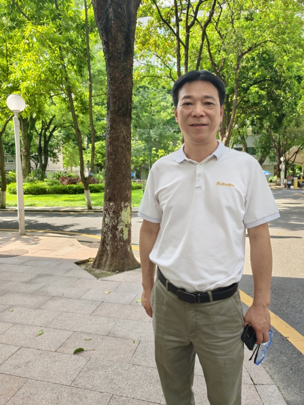 哈哥的第一张照片--安庆相亲服务中心