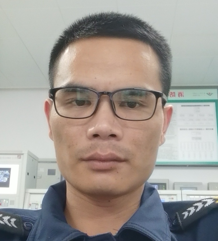 一直都在的第三张照片--安庆相亲服务中心