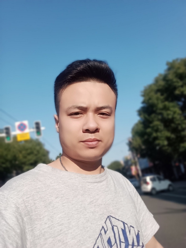 简简单单的第二张照片--安庆相亲服务中心