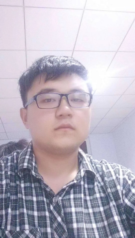 颜色不一样的黄的第一张照片--安庆相亲服务中心