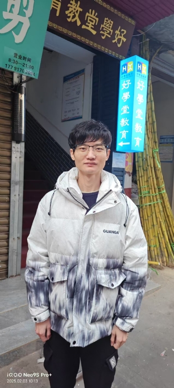 叶秋的第一张照片--安庆相亲服务中心