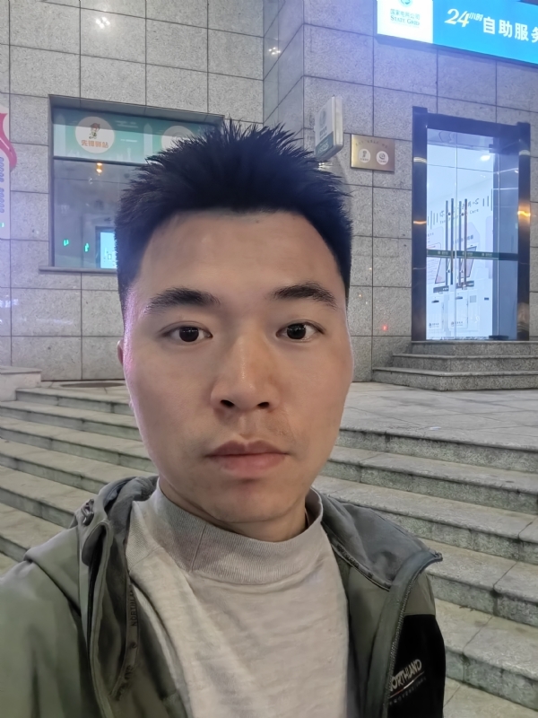 讲不出再见的第三张照片--安庆相亲服务中心