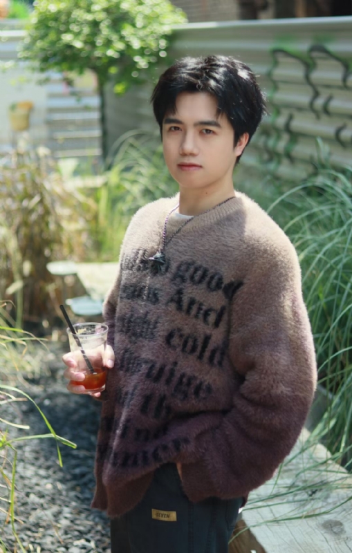 檐下雨的第二张照片--安庆相亲服务中心