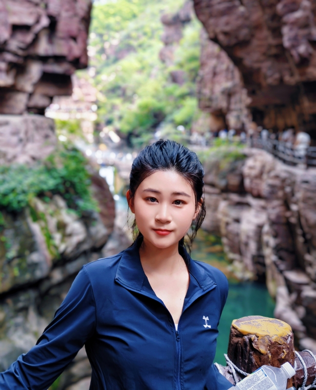 小S的第二张照片--安庆相亲服务中心