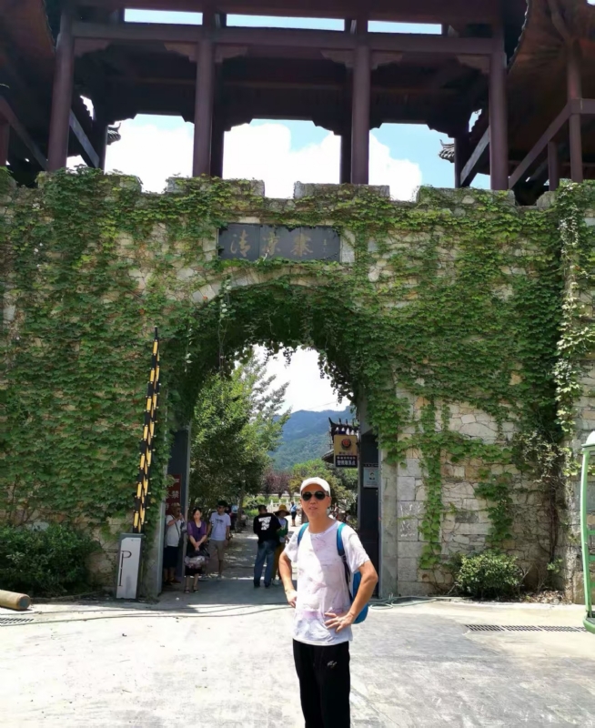 品心人的第一张照片--安庆相亲服务中心