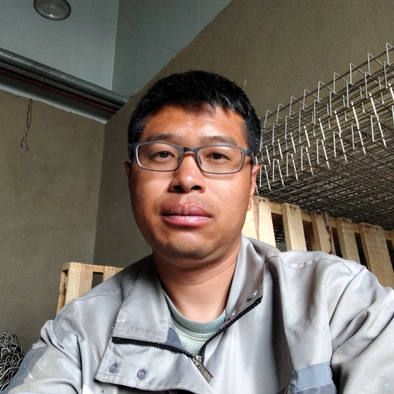 萤火的第一张照片--安庆相亲服务中心