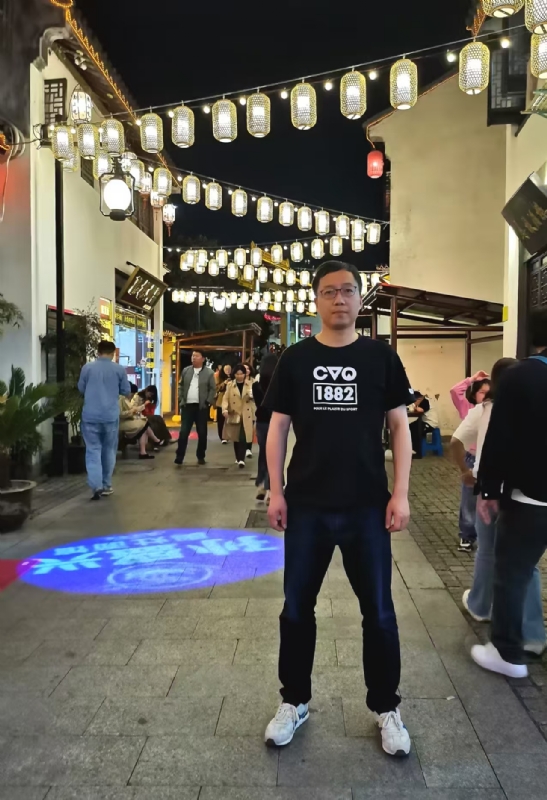 张楚岚的第一张照片--安庆相亲服务中心