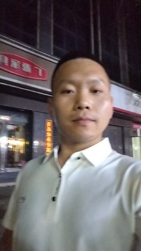 迷途悟人生的第一张照片--安庆相亲服务中心